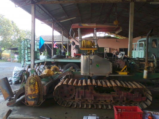 ขาย! รถตีดิน สามชุกการช่าง เครื่อง JO 235แรง ตัวเดิน10  ปั้มไดกิ้นเบอร์22