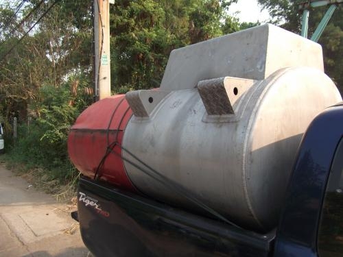 ถังน้ำมันปิเนียม 1000 ลิตรพร้อมหัวบีบใช้ไฟ 12 ได้ 24 ได้ สภาพสวยพร้อมใช้นำเข้าจากญี่ปุ่น