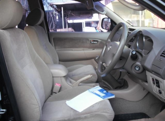 ขาย TOYOTA, วีโก้4ประตู3.0E(ไม่โฟร์)ปี08มีประกันชั้น1ขาดปรายปีรถสวยเดิมๆไม่เคยชนสีเดิมๆวิ่ง8xxxxกม.เองครับ