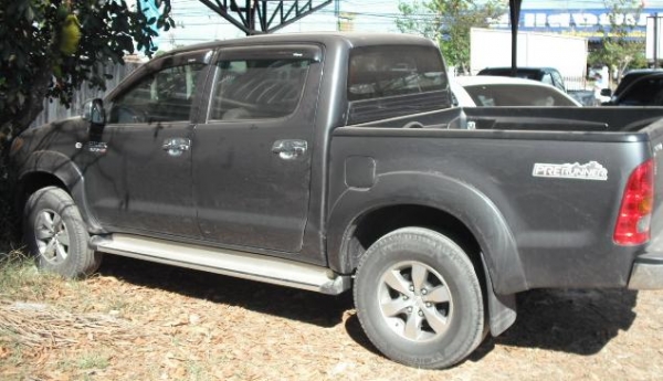 ขาย TOYOTA, วีโก้4ประตู3.0E(ไม่โฟร์)ปี08มีประกันชั้น1ขาดปรายปีรถสวยเดิมๆไม่เคยชนสีเดิมๆวิ่ง8xxxxกม.เองครับ