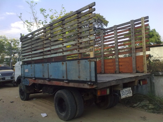 ขายรถ 6 ล้อฮีโน่ เคเอ็ม HINO KM คอกไม้