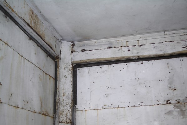 ขายด่วน ตู้อลูมิเนียม 10 บาน  (ขายแล้วขอบคุณพี่เสือและทีมงานครับ)