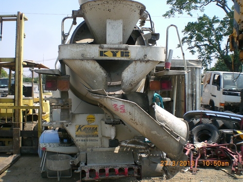 มาแล้วโม่ปูน 5.6 คิว บน 6 ล้อ สวยทั้งคัน