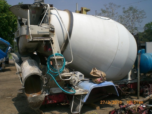 มาแล้วโม่ปูน 5.6 คิว บน 6 ล้อ สวยทั้งคัน