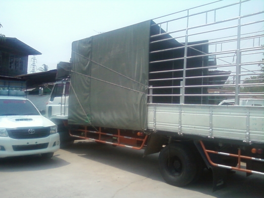 ขาย 6 ล้อ  145 แรง ยาว 6.30 ม.อยู่สารคาม