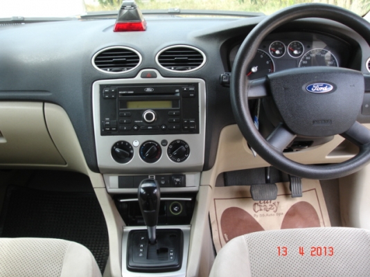 FORD FOCUS 1.8 TREND 5ประตู auto 2006 สีบรอนซ์ทอง ติดแก๊ส LPG ทะเบียน กรุงเทพฯ FORD FOCUS 1.8 TREND 5ประตู auto 2006 สีบรอนซ์ทอง ติดแก๊ส LPG ทะเบียน กรุงเทพฯ