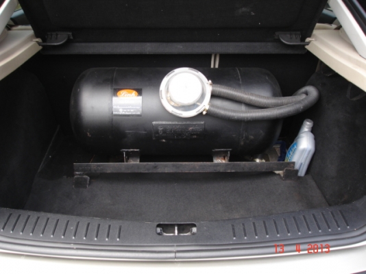 FORD FOCUS 1.8 TREND 5ประตู auto 2006 สีบรอนซ์ทอง ติดแก๊ส LPG ทะเบียน กรุงเทพฯ FORD FOCUS 1.8 TREND 5ประตู auto 2006 สีบรอนซ์ทอง ติดแก๊ส LPG ทะเบียน กรุงเทพฯ