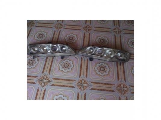 ไฟ HONDA accord รุ่นตาเพชร ปี94 ไฟ HONDA accord รุ่นตาเพชร ปี94