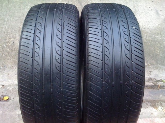 ยาง205 55 16 ปี11มี1คู่ดอกปานกลาง