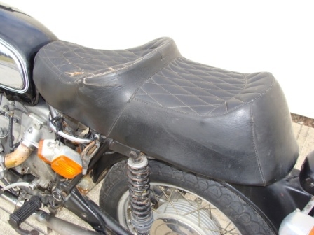 ผมจะไม่ปล่อยให้คนชั่วลอยนวลผมดอมตัวจริงรถมอเตอร์ไซคันนี้ไม่มีตัวตนมันใช้ชื่อผมไปหลอกคนใครหลงเชื่อหรือโอนเงินไปมัดจำให้ไปแจ้งคาวมจับเจ้าของบัญชีคดีช่อโกงได้สงใสติดต่อผมดอมกาฬสิธุ์ตัวจริง โทร 0872162649 เบอร์ผมไม่เคยเปรี่ยน