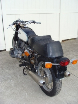 ผมจะไม่ปล่อยให้คนชั่วลอยนวลผมดอมตัวจริงรถมอเตอร์ไซคันนี้ไม่มีตัวตนมันใช้ชื่อผมไปหลอกคนใครหลงเชื่อหรือโอนเงินไปมัดจำให้ไปแจ้งคาวมจับเจ้าของบัญชีคดีช่อโกงได้สงใสติดต่อผมดอมกาฬสิธุ์ตัวจริง โทร 0872162649 เบอร์ผมไม่เคยเปรี่ยน