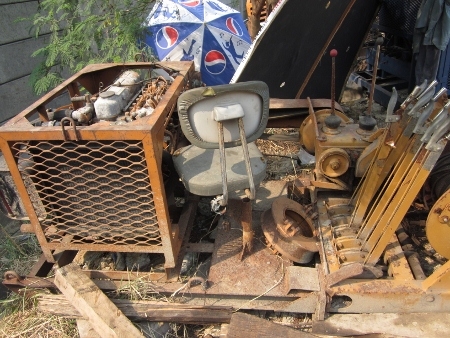 ขาย--วิ๊นสำหรับตอกเสาเข็ม / ปั่นจั่น เครื่อง MITSUBISHI 4 สูบ ดีเซล ขาย--วิ๊นสำหรับตอกเสาเข็ม / ปั่นจั่น เครื่อง MITSUBISHI 4 สูบ ดีเซล