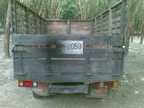 ISUZU ELF 74 HP หกล้อช่วงสั้น กระบะคอกไม้ความยาว 3.20 เมตรสภาพดีไม่มีผุกร่อน เครื่องแรงดี ภายในหัวเก๋งไม่ผุคอนโซลอยู่ครบ ช่วงล่างดีคัชซีไม่ผุไม่บวม ยางสภาพดี 6 เส้นประมาณ 60\% พร้อมใช้งาน เอกสารเล่มทะเบียนชุดโอนครบพร้อม ราคาต่อรองได้ครับ ISUZU ELF 74 HP หกล้อช่วงสั้น กระบะคอกไม้ความยาว 3.20 เมตรสภาพดีไม่มีผุกร่อน เครื่องแรงดี ภายในหัวเก๋งไม่ผุคอนโซลอยู่ครบ ช่วงล่างดีคัชซีไม่ผุไม่บวม ยางสภาพดี 6 เส้นประมาณ 60\% พร้อมใช้งาน เอกสารเล่มทะเบียนชุดโอนครบพร้อม ราคาต่อรองได้ครับ