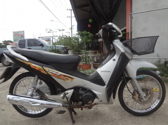 ขายเวฟ125S ไฟเลี้ยวบังลม สตาร์ทมือ