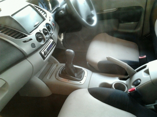 MITSUBISHI TRITON DOUBLECAB GL 2.5 MT ปี 2007 รถบ้านสีบางเดิมๆทั้งคัน รถสวยจัดใช้งานน้อย วิ่งได้ 70,000 กม. เครื่องดี ภายในสวยครบ CD พ.เพาเวอร์ ก.ไฟฟ้า ซ.ล็อก กระจกมองข้างแบบโครเมี่ยมและปรับไฟฟ้า ล้อแม็ก พื้นปูกระบะครบครัน ช่วงล่างยางสภาพดี 80\% เอกสารทะเบ MITSUBISHI TRITON DOUBLECAB GL 2.5 MT ปี 2007 รถบ้านสีบางเดิมๆทั้งคัน รถสวยจัดใช้งานน้อย วิ่งได้ 70,000 กม. เครื่องดี ภายในสวยครบ CD พ.เพาเวอร์ ก.ไฟฟ้า ซ.ล็อก กระจกมองข้างแบบโครเมี่ยมและปรับไฟฟ้า ล้อแม็ก พื้นปูกระบะครบครัน ช่วงล่างยางสภาพดี 80\% เอกสารทะเบ