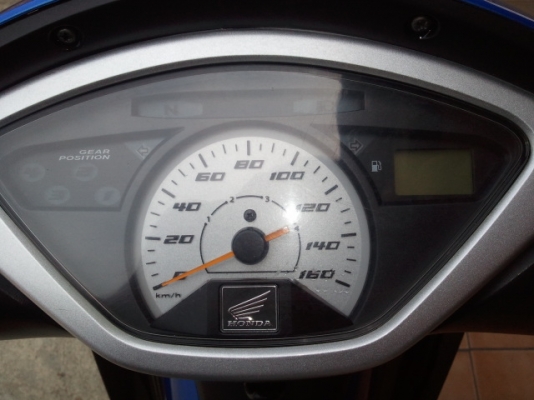 ธารนนทบุรี//ขาย handa wave125s ปี52 โฉมไอ สตาร์ทมือ ราคา27,000บาท ทะเบียนพร้อมโอนค่ะ