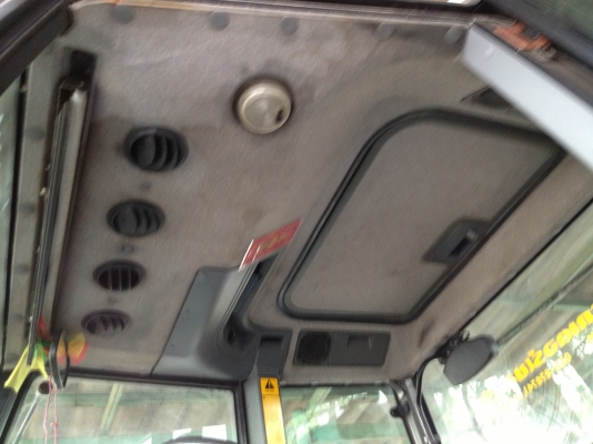 ขายรถไถ่ฟอร์ด7740เก่านอกไม่เคยใช้งานในไทยขายด่วน2วัน