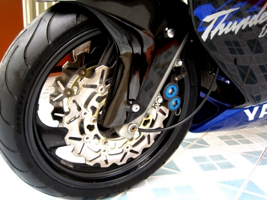 <<<<< Yamaha YZF 1000 Thunderace spec UK ปี 99 >>>>>