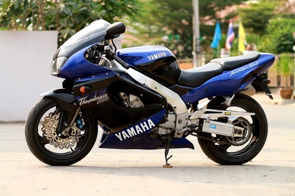 <<<<< Yamaha YZF 1000 Thunderace spec UK ปี 99 >>>>>