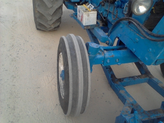 FORD NEW HOLLAND (บุรีรัมย์)