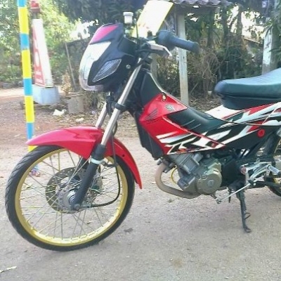 ขายพ่วงมีโอ โซนิค  ขายพ่วง2คันเลยคับ ทะเบียนพร้อมโอน