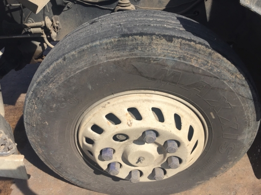 ขายรถ10ล้อหัวลาก ISUZU GXZ23KZF22 เครื่อง 270แรงม้าปี48 สวยเดิม สนใจโทร 081-970-1072
