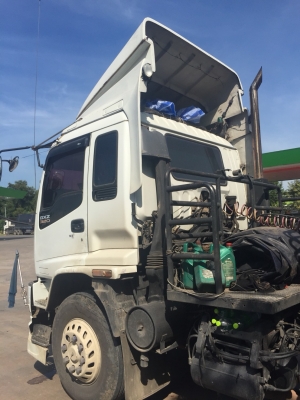 ขายรถ10ล้อหัวลาก ISUZU GXZ23KZF22 เครื่อง 270แรงม้าปี48 สวยเดิม สนใจโทร 081-970-1072