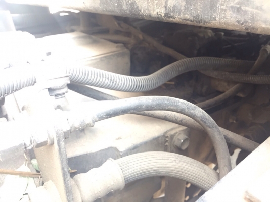 ขายรถ10ล้อหัวลาก ISUZU GXZ23KZF22 เครื่อง 270แรงม้าปี48 สวยเดิม สนใจโทร 081-970-1072