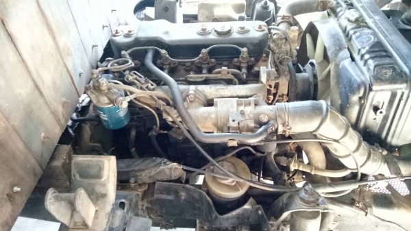 ขายๆๆหกล้อISUZU NPR57L. 110แรงหัวใหญ่ สภาพพร้อมใช้ รถสวย เล่มชุดโอนพร้อมราคา190,000 บาท(โทร)(&amp;)?