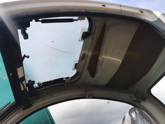 ขายรถแบคโฮ KOBELCO SK60 MARK 5 คอนโทรลสั้น รถนอกนำเข้าจากญี่ปุ่น สภาพสวยพร้อมใช้ มีVDOการทำงานครับ