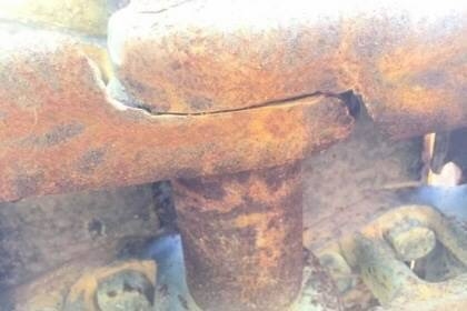 ขาย 1,350,000 รถแทรคเตอร์ CAT D 9 H ซื้อเก่านอกมา 1 ปี ทำงานน้อยมาก เครื่องดี เกียร์ทอคร์แรง ลิปเปอร์หลัง ช่วงล่างแน่นจากนอก เอกสารอินวอยท์   รถอยู่ สระบุรี โทร&amp;ไอดีไลน์ 0610710295