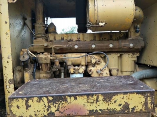 ขาย 1,100,000 บาท CATTERPILAR 12G ชีเรียล 61M4663 เครื่องดี เกียร์แรง ระบบไฮโดรลิกพร้อม เอกสารเล่มทะเบียน  รถอยู่ จ.ศรีสะเกษ โทร0610710295