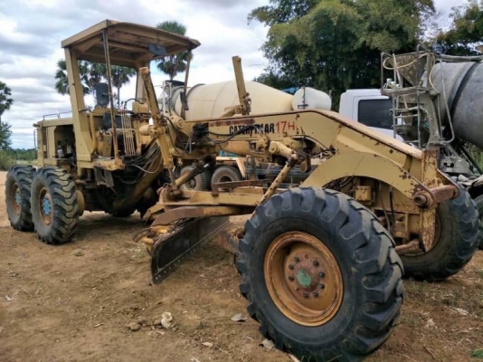 ขาย 1,100,000 บาท CATTERPILAR 12G ชีเรียล 61M4663 เครื่องดี เกียร์แรง ระบบไฮโดรลิกพร้อม เอกสารเล่มทะเบียน  รถอยู่ จ.ศรีสะเกษ โทร0610710295