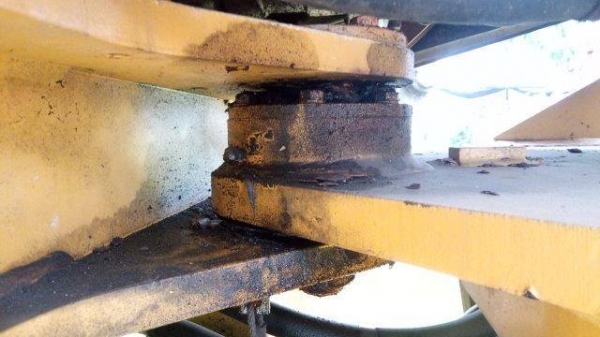 ราคาพิเศษ รถตักเก่านอก WA200-3 โทร 061-4194021 พรภวิษย์