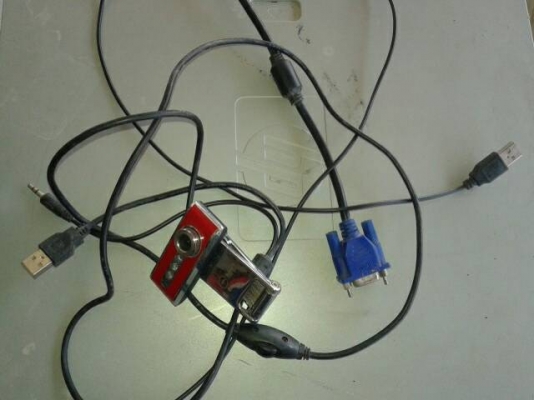 คอมพิวเตอร์ตั้งโต๊ะพร้อมโต๊ะใช้ได้ลด !!1650.-