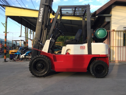 ขาย โฟรคลิฟท์ นิสัน 2ตัน เบนซิลติดแก๊ส เสา 6 เมตร