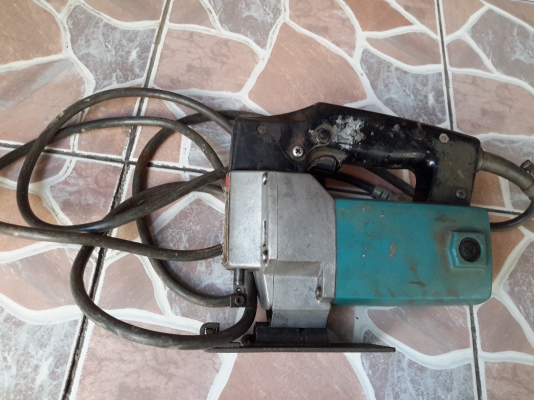 เลื่อยจิ๊กซอ makita 4300BA 390w