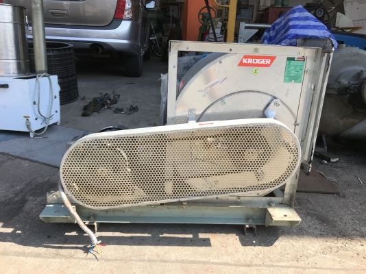 ขายโบวเวอร์ดูด-เป่าอากาศ Kruger 3/4HP. 380V ของใหม่เก่าเก็บ ไม่เคยใช้งาน