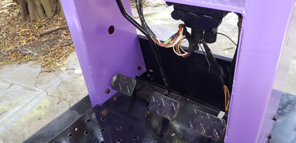 รถตักเล็ก การเษตร แทรคใหม่ พร้อมใช้งาน รหัสสินค้า H1 - 6 รถตักเล็ก การเษตร แทรคใหม่ พร้อมใช้งาน รหัสสินค้า H1 - 6