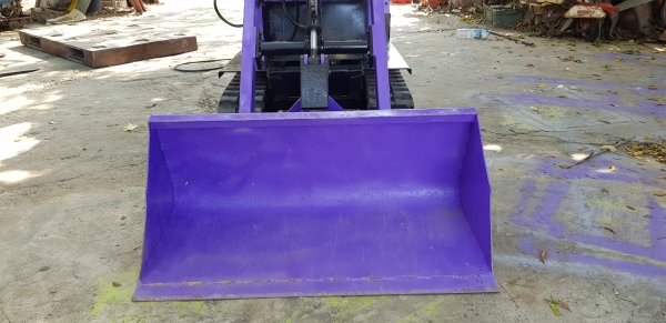 รถตักเล็ก การเษตร แทรคใหม่ พร้อมใช้งาน รหัสสินค้า H1 - 6 รถตักเล็ก การเษตร แทรคใหม่ พร้อมใช้งาน รหัสสินค้า H1 - 6