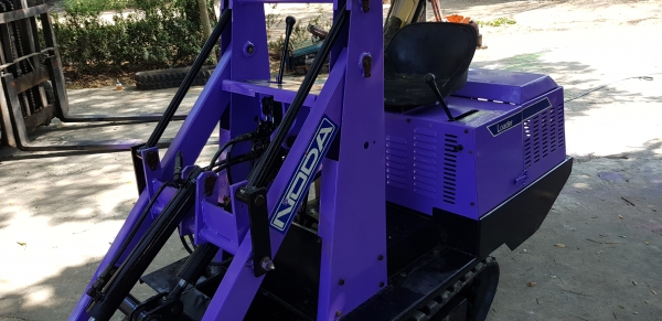 รถตักเล็ก การเษตร แทรคใหม่ พร้อมใช้งาน รหัสสินค้า H1 - 6 รถตักเล็ก การเษตร แทรคใหม่ พร้อมใช้งาน รหัสสินค้า H1 - 6