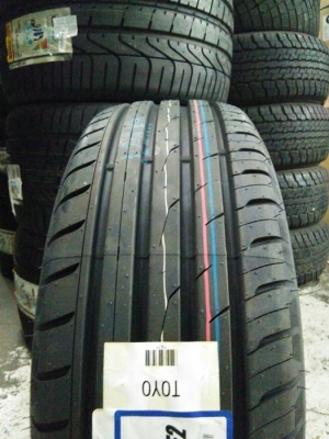 TOYO CF2 205/60R15 เส้นละ 3,200 บาท