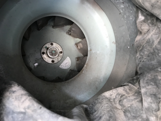 ขายโบวเวอร์-ดูดเป่าอากาศ Kruger 1.5HP. 380V สภาพสวยพร้อมปล่องดูด หมุนนิ่ม พร้อมใช้งาน