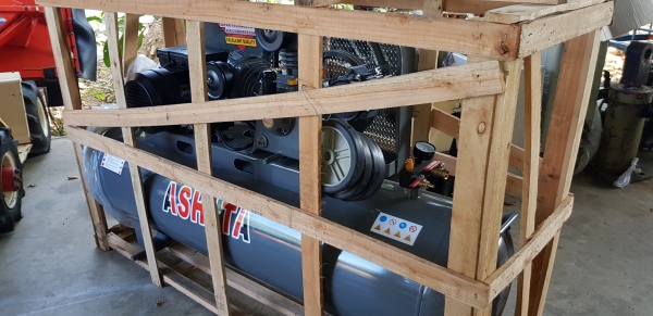 ปั้มลม 3 หัว มอเตอร์ 4 แรง ไฟ 220 v ถัง 200 ลิตร พร้อมใช้งาน ร รหัสสินค้า H2 - 1