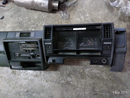 คอนโซลหน้า isuzu npr