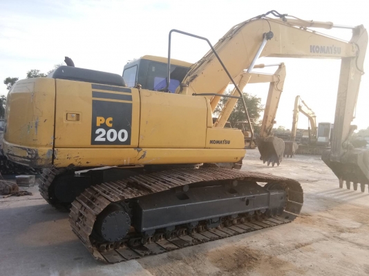 ขออนุญาติขายรถ  PC200-7เอกสารอินวอยชั่วโมง13000กว่าช่วงล่างเปลี่ยนใหม่ลอเลอใหม่แครืเลียใหม่คว้านรูสลักบุ้งกี๋ใหม่ราคา 1450000 สนใจติดต่อ 0853224877-0988930465