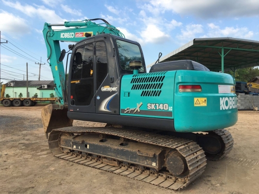 ขออนุญาติขายรถ  SK140SUPERXชั่วโมง5400ดอกสารพร้อมเล่มทเบียนพร้อมใช้งานสภาพสวยๆช่วงล่างเต็มราคา1950000 สนใจติดต่อ 0853224877-0988930465