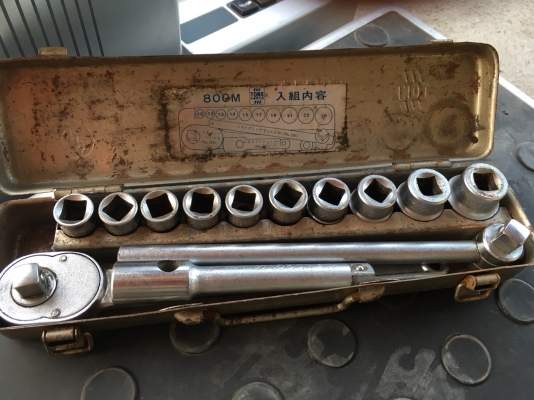 ชุดบล็อค TONE(Made in Japan) Model 800M ขนาด 1/2"