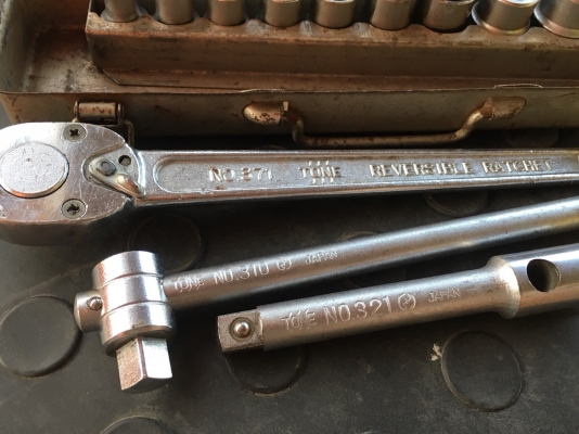 ชุดบล็อค TONE(Made in Japan) Model 800M ขนาด 1/2"