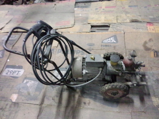 เครื่องปั้มน้ำแรงดันสูง คาร์เชอร์พร้อมชุดปืนฉีดแรงดันสูง